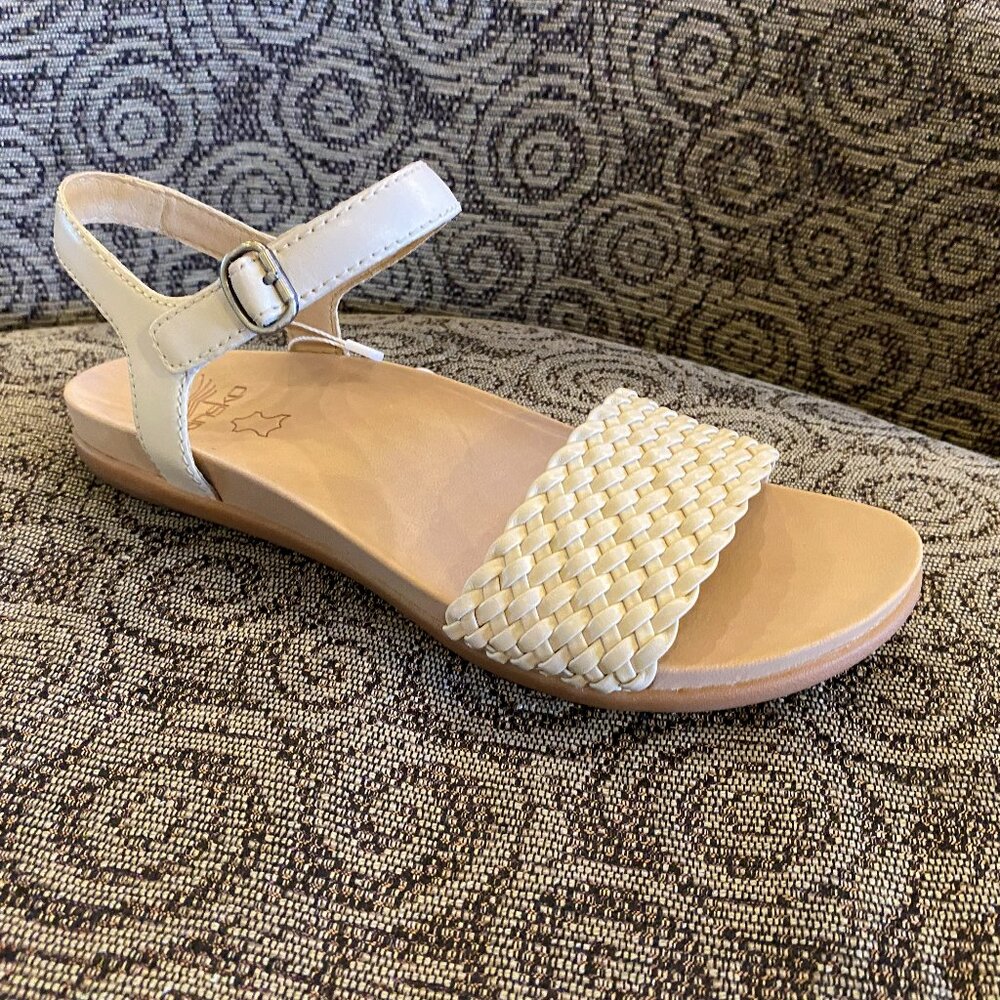 Dansko - Jodie Vanilla Woven - Multiple Sizes (NEW W/ BOX)